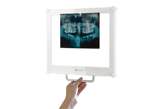 DR-Series Monitor for dental clinic
